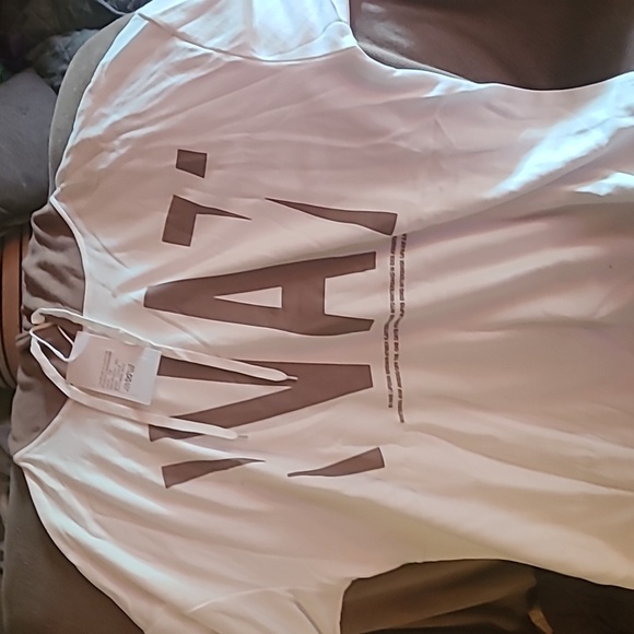 Moshtashio hoodie NWT - Picture 2 of 3